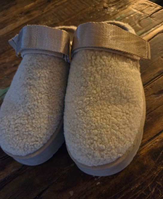 Hovedbilde SHEEP SHOE