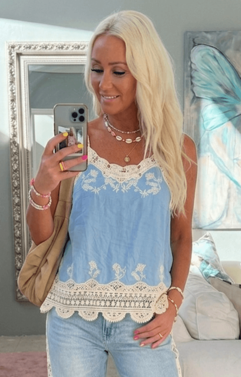 SARA SINGLET
