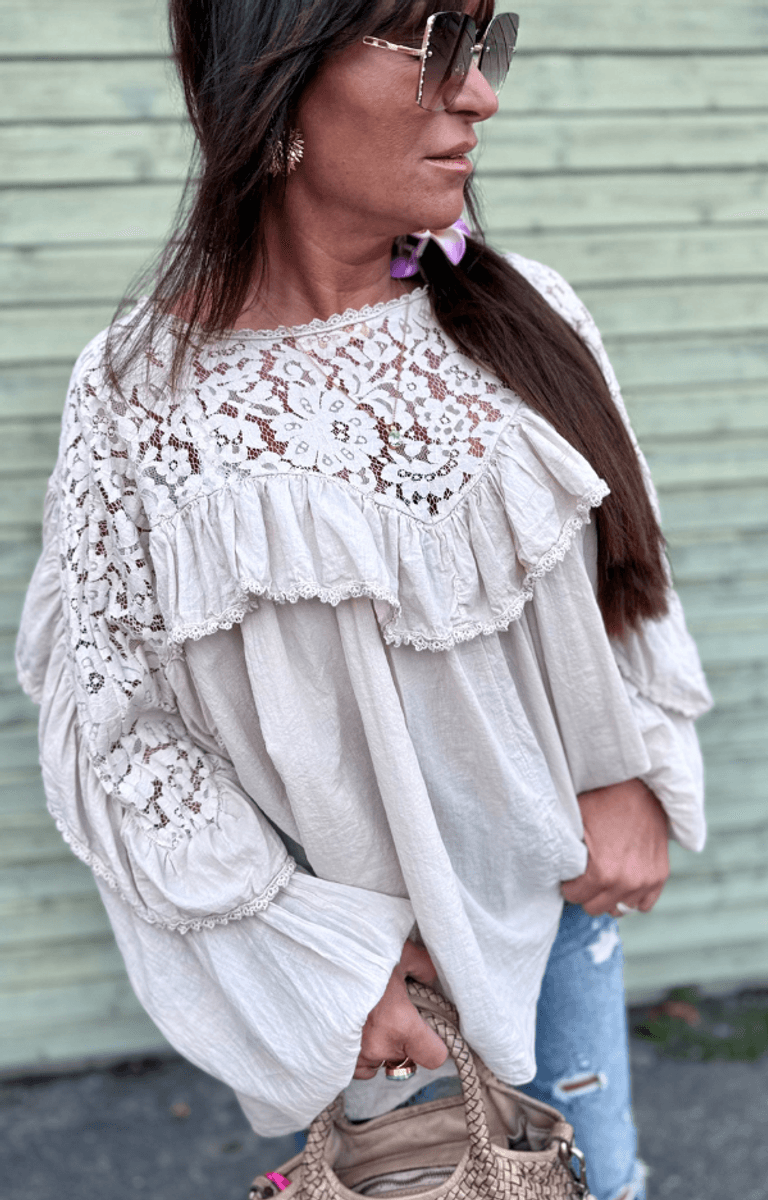 ERICA BLOUSE