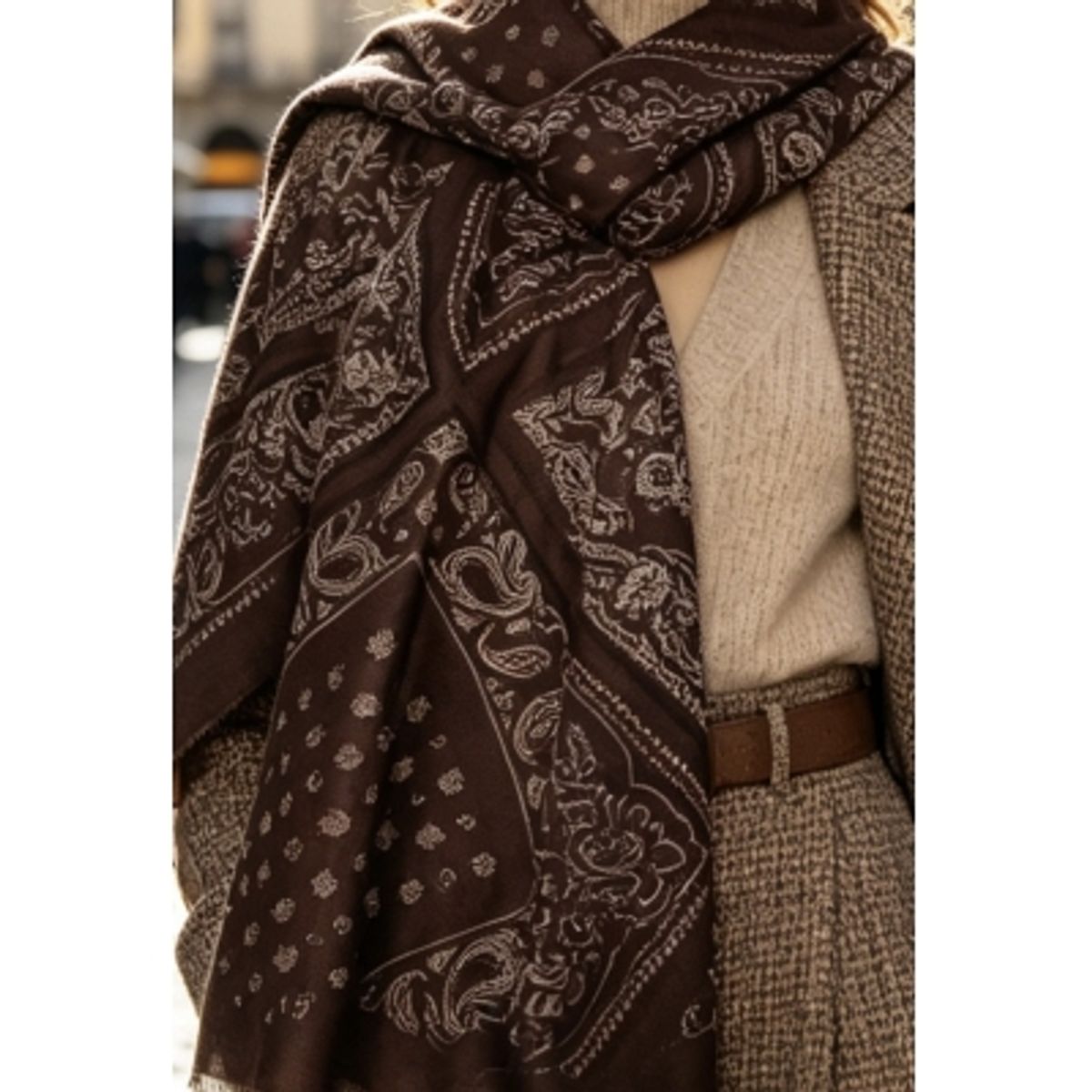 SCARF PAISLY
