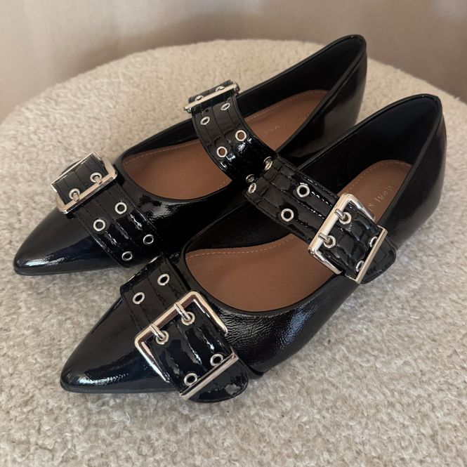 Hovedbilde LIVIA SHOES